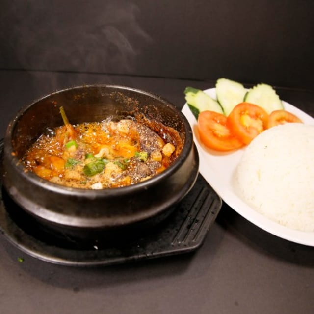 R7. Catfish Stew Rice.