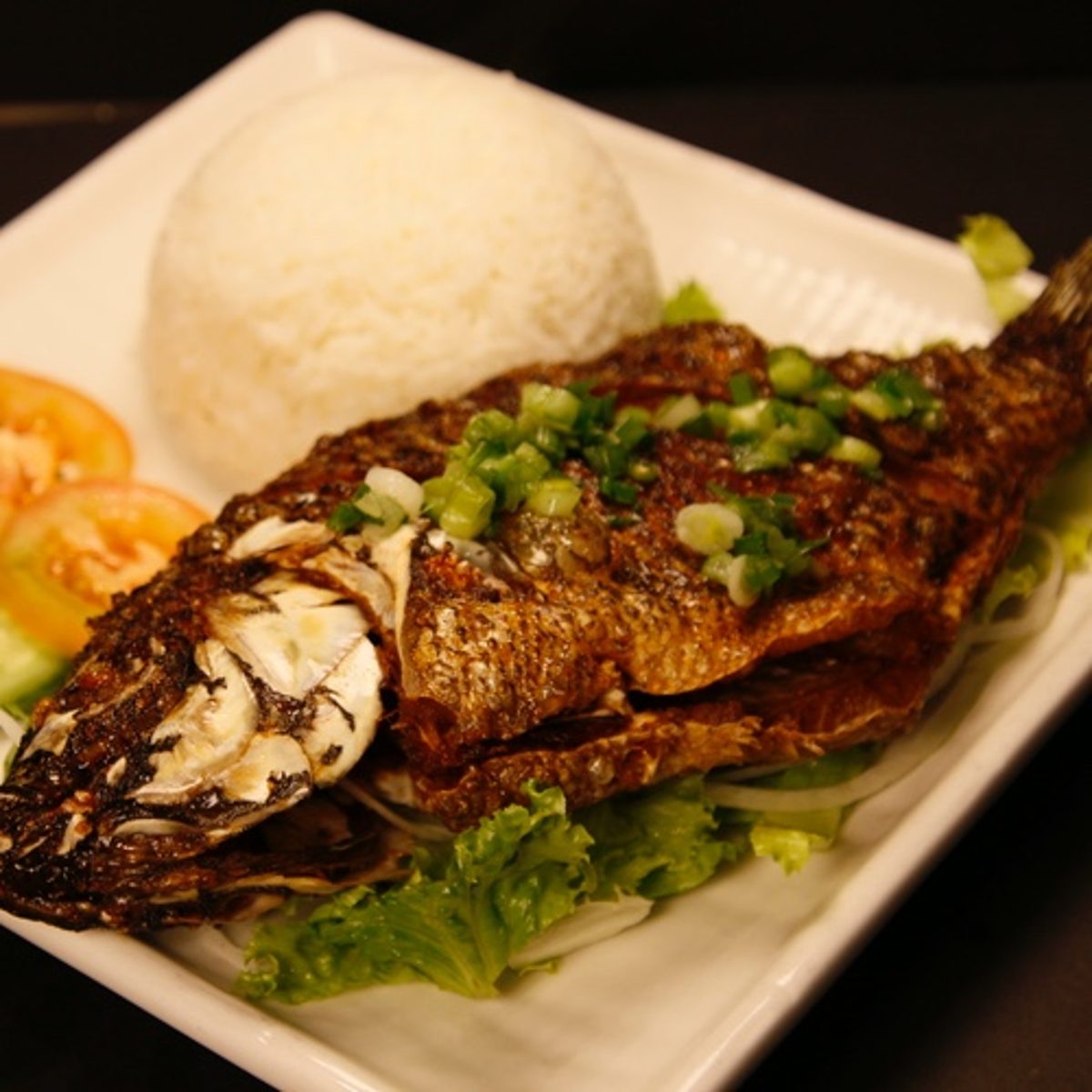 R5. Fried Tilapia Rice