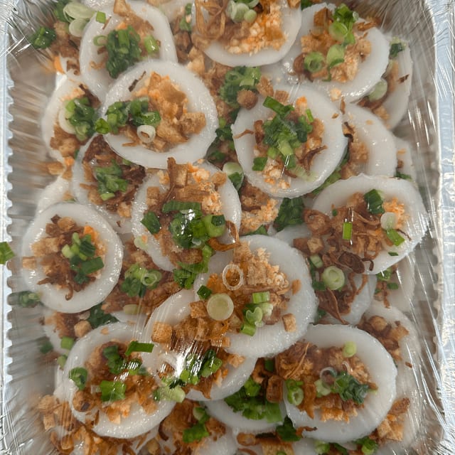 Steam Rice Cake.